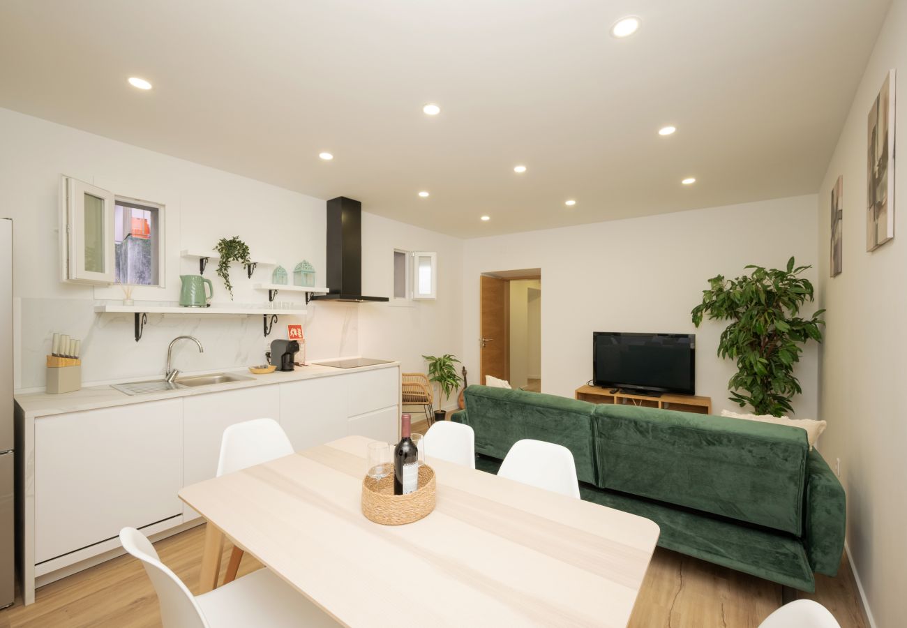 Apartamento em Sacavém - City Garden House by Hosty