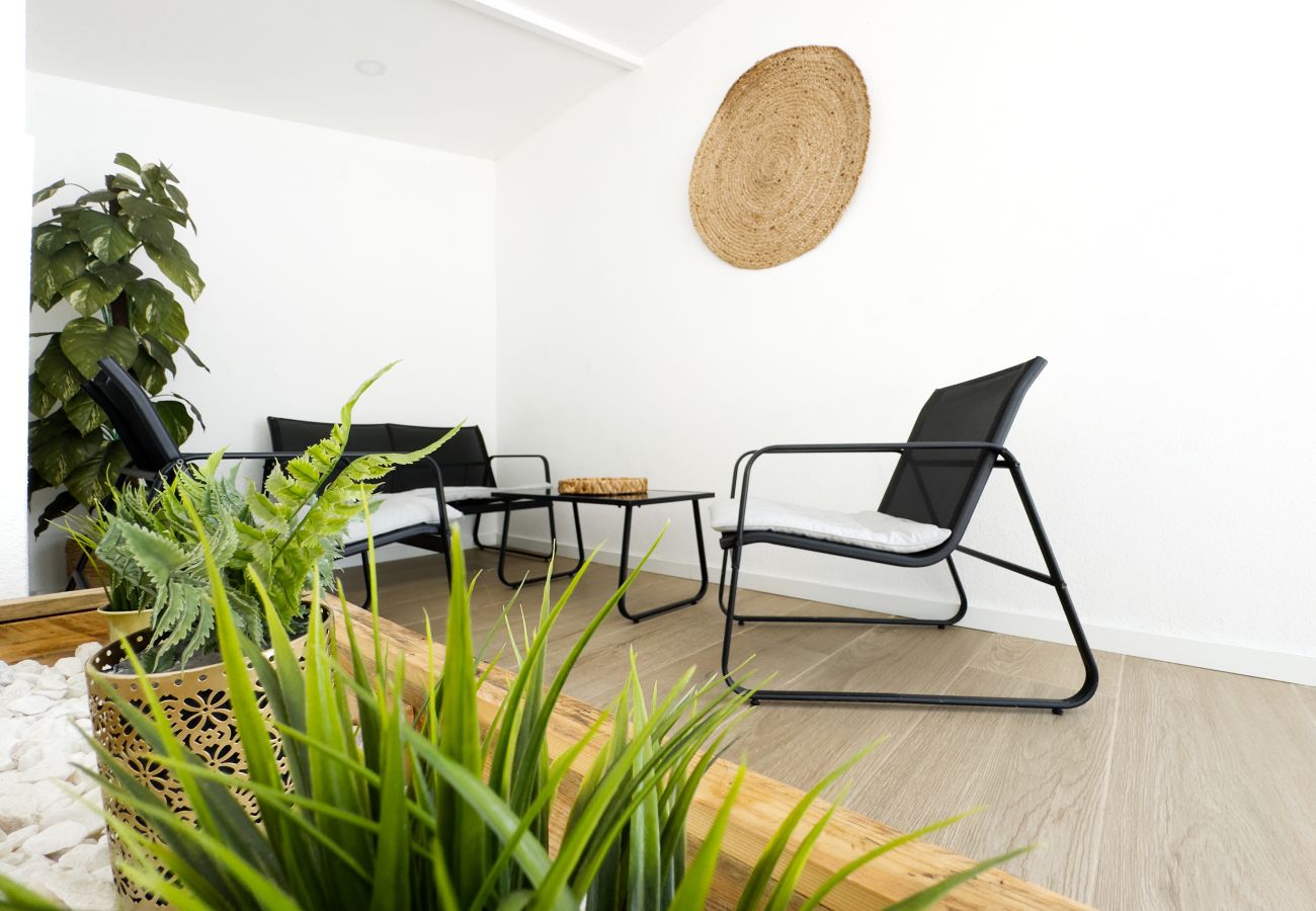 Apartamento em Sacavém - City Garden House by Hosty