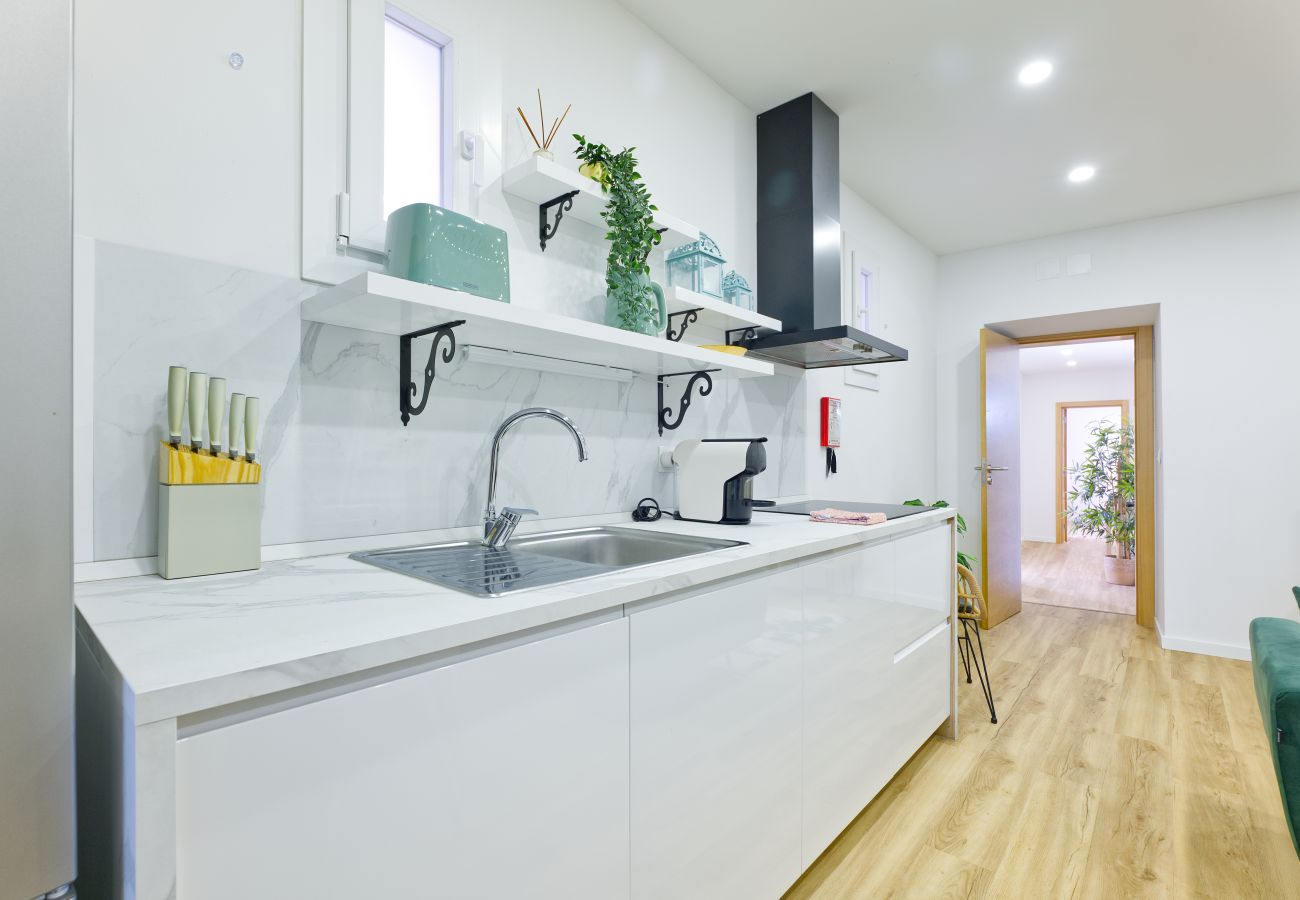 Apartamento em Sacavém - City Garden House by Hosty