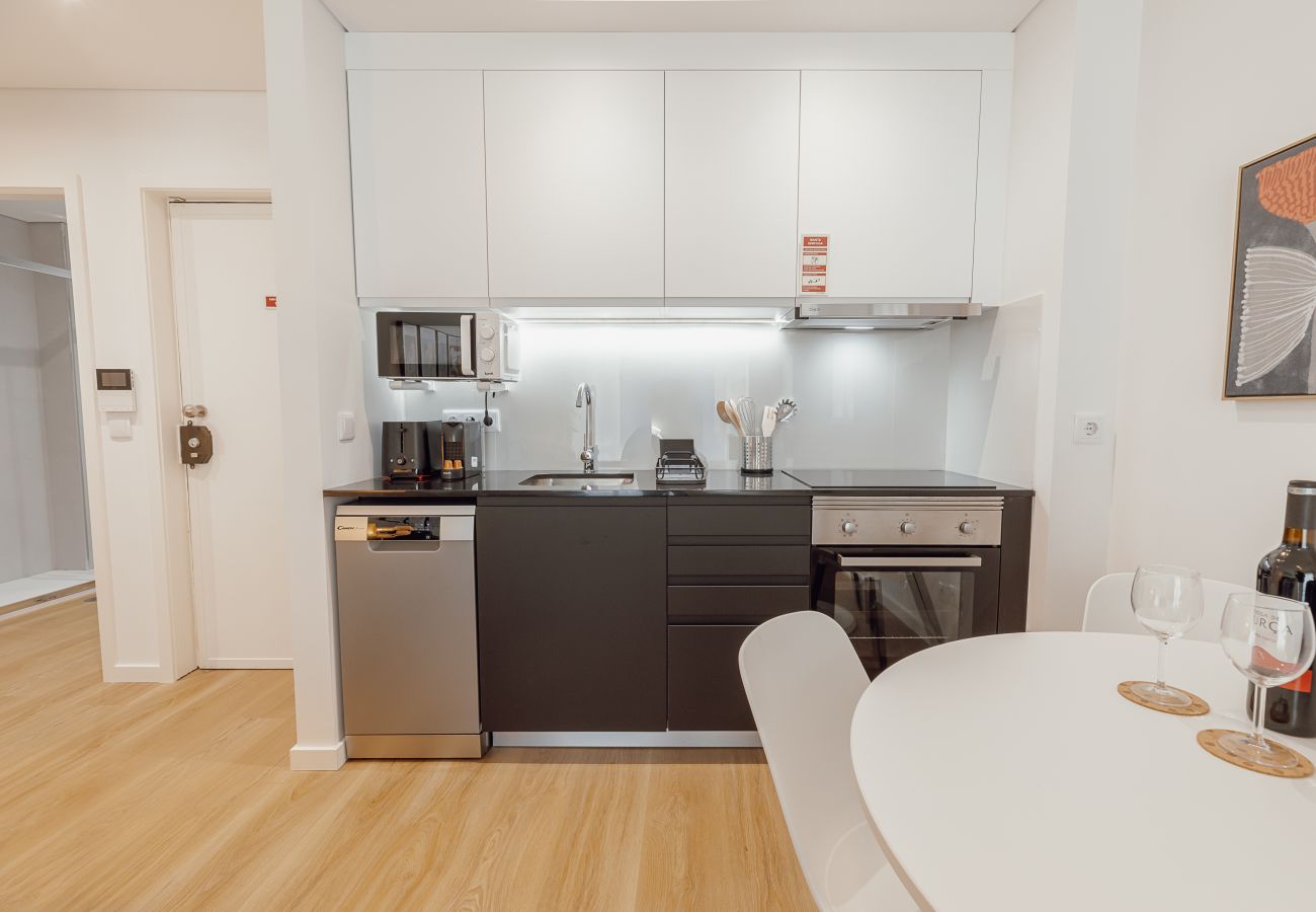 Apartamento em Porto - Cozy Bonfim with Terrace 2 by Hosty