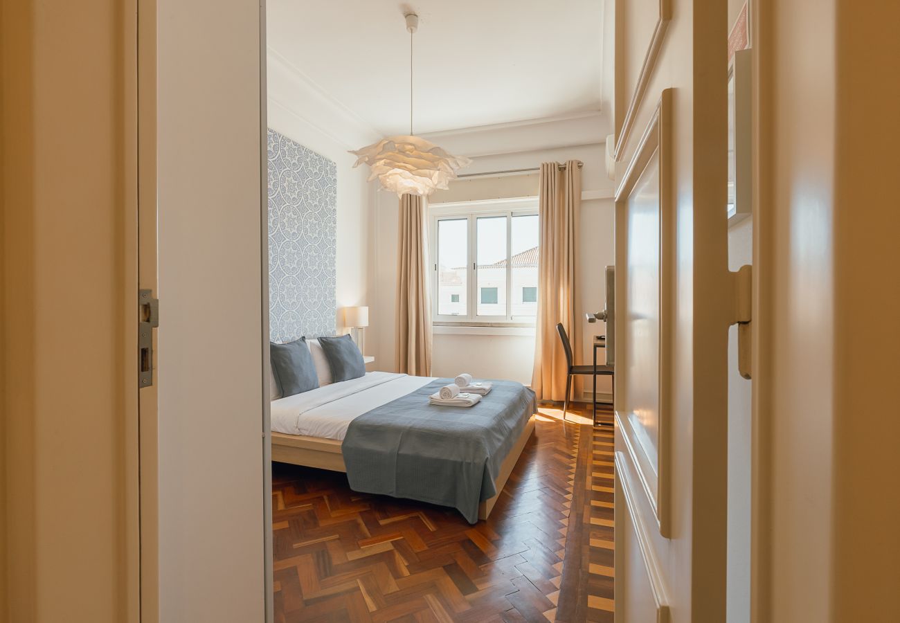 Quarto em Lisboa - Gaspar House in Areeiro Room I by Hosty