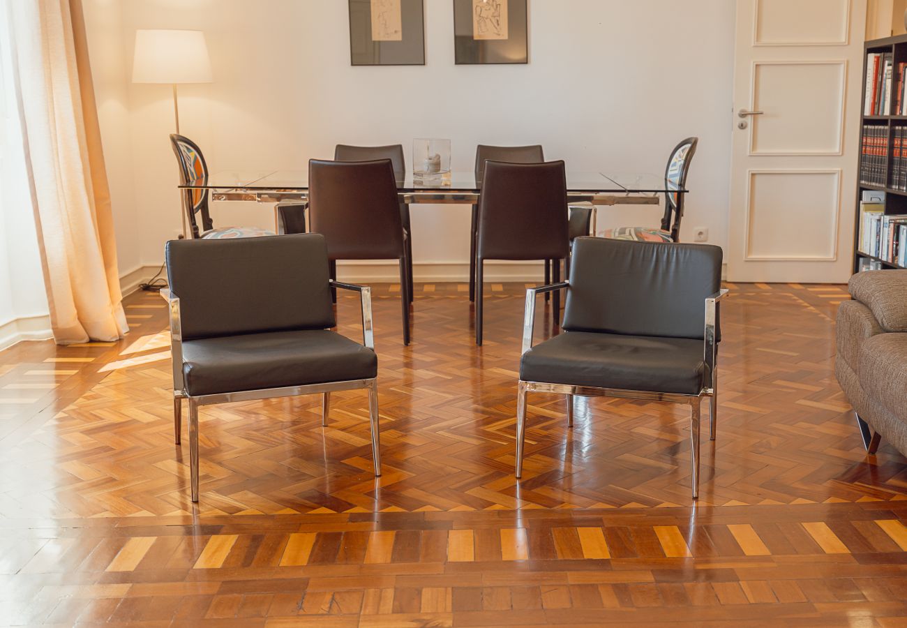 Quarto em Lisboa - Gaspar House in Areeiro Room I by Hosty