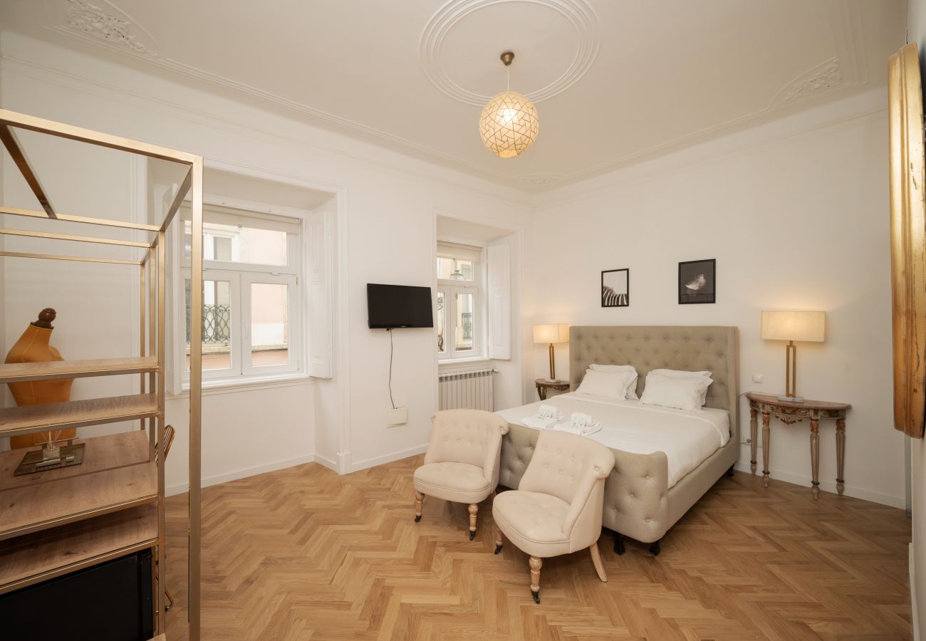 Quarto em Lisboa - Four Horizons III Sydney by Hosty