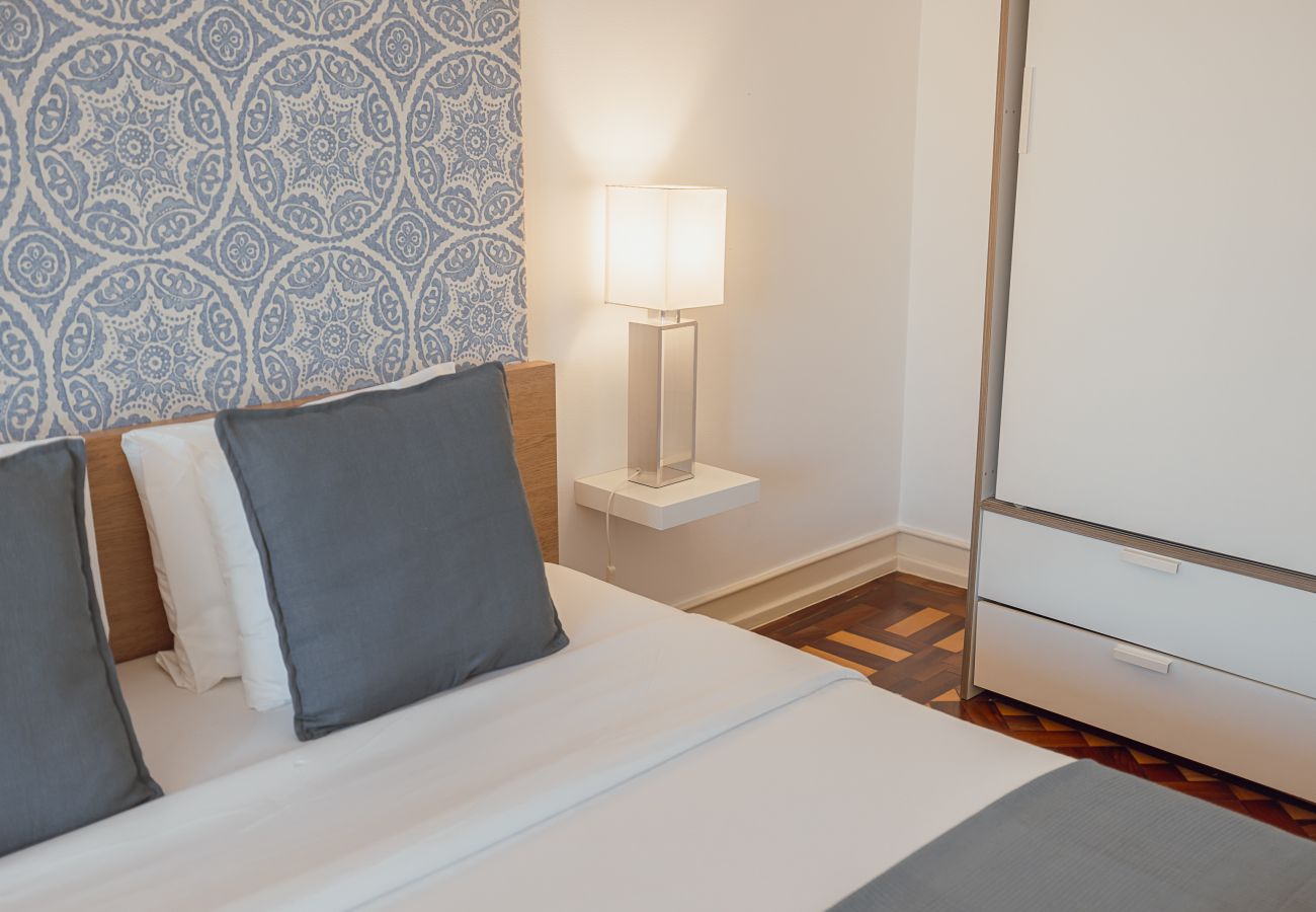 Quarto em Lisboa - Gaspar House in Areeiro Room III by Hosty