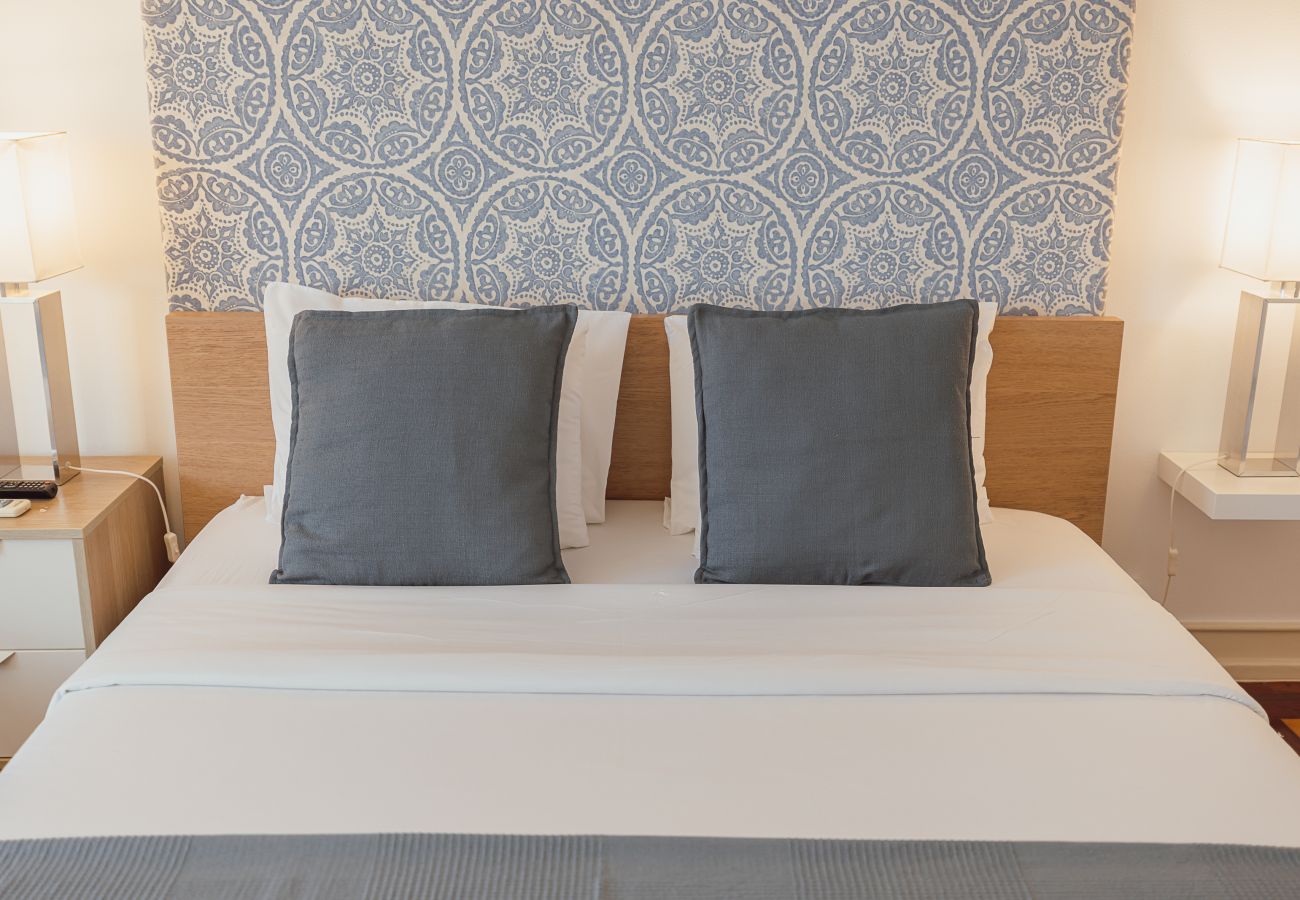 Quarto em Lisboa - Gaspar House in Areeiro Room III by Hosty