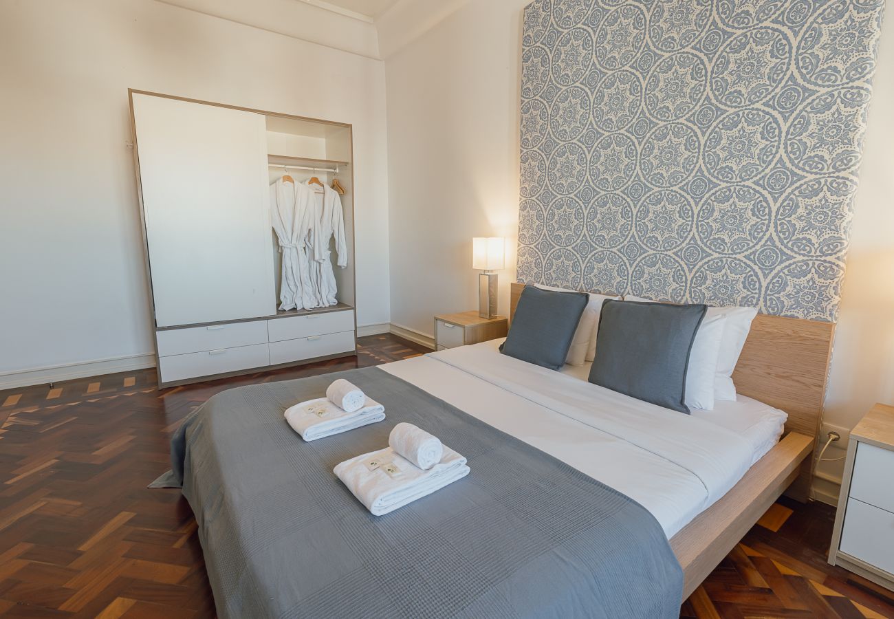 Quarto em Lisboa - Gaspar House in Areeiro Room V by Hosty