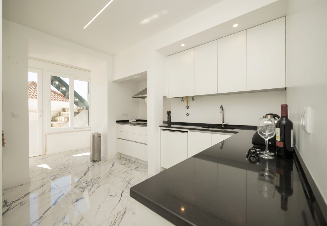 Apartamento em Lisboa - Lapa Design II By Hosty