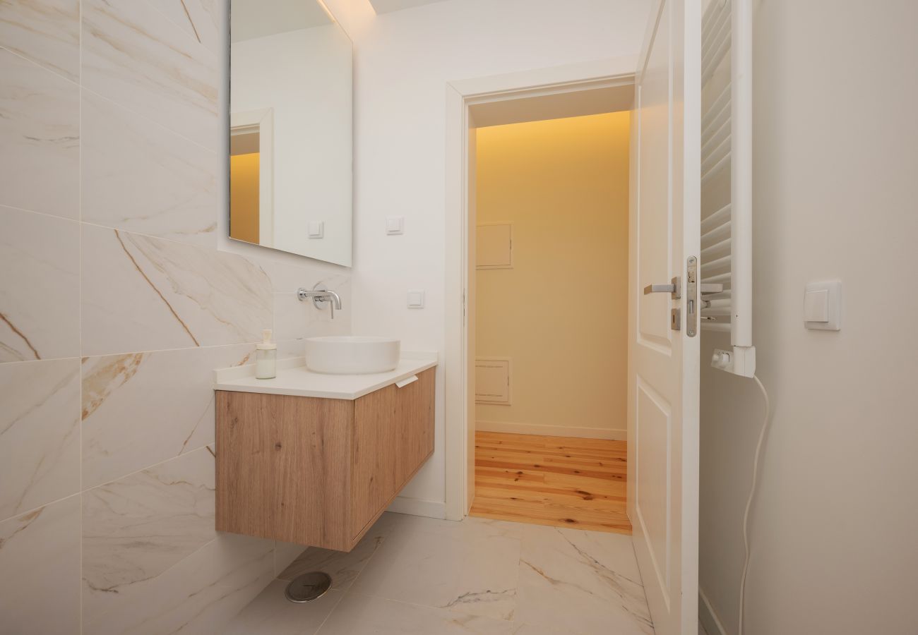 Apartamento em Lisboa - Lapa Design II By Hosty