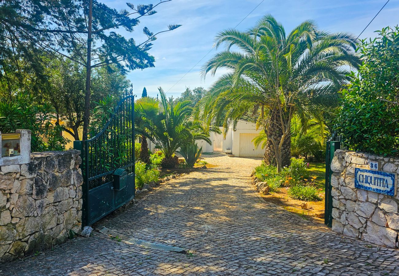 Villa em Portimão - Alvor Private Pool Villa | Large Garden & Peace