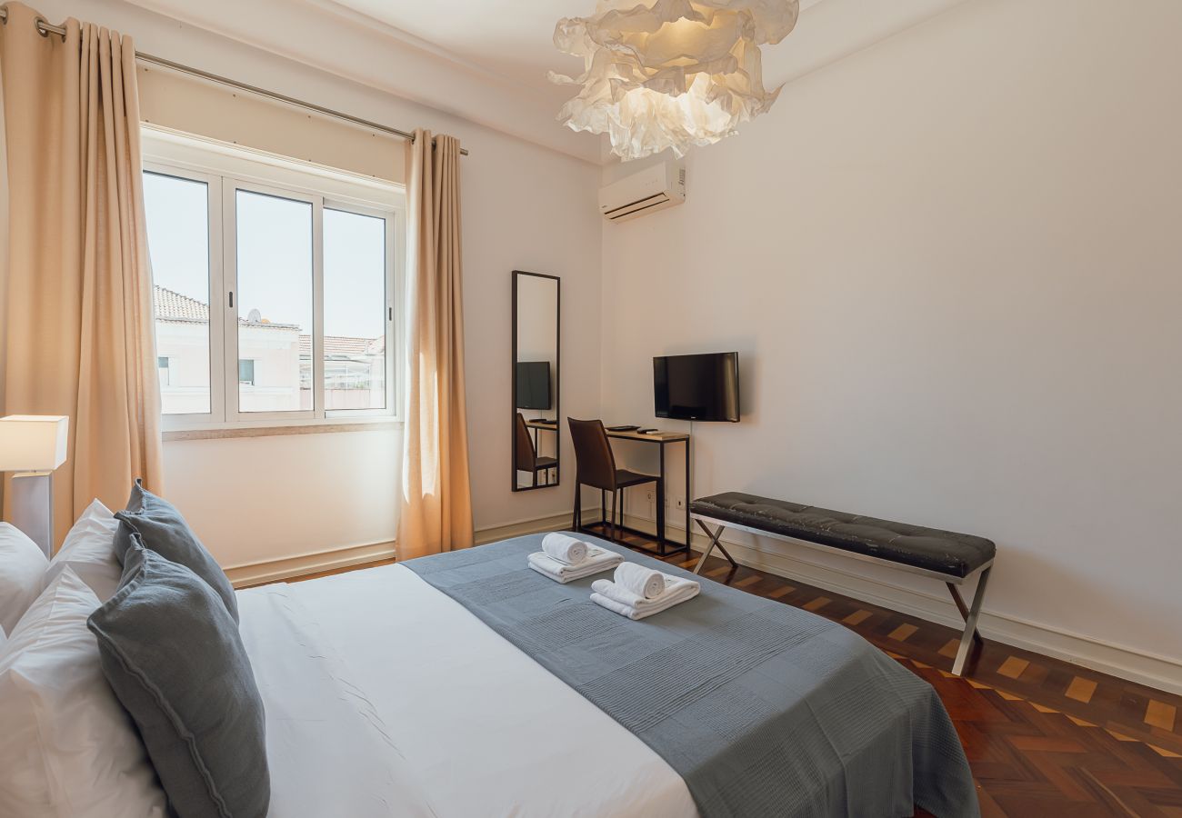 Quarto em Lisboa - Gaspar House in Areeiro Room II by Hosty