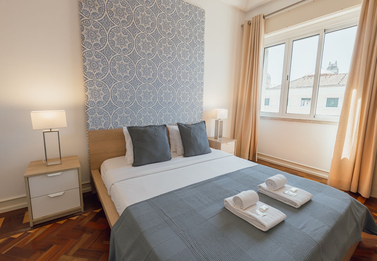 Quarto em Lisboa - Gaspar House in Areeiro Room II by Hosty