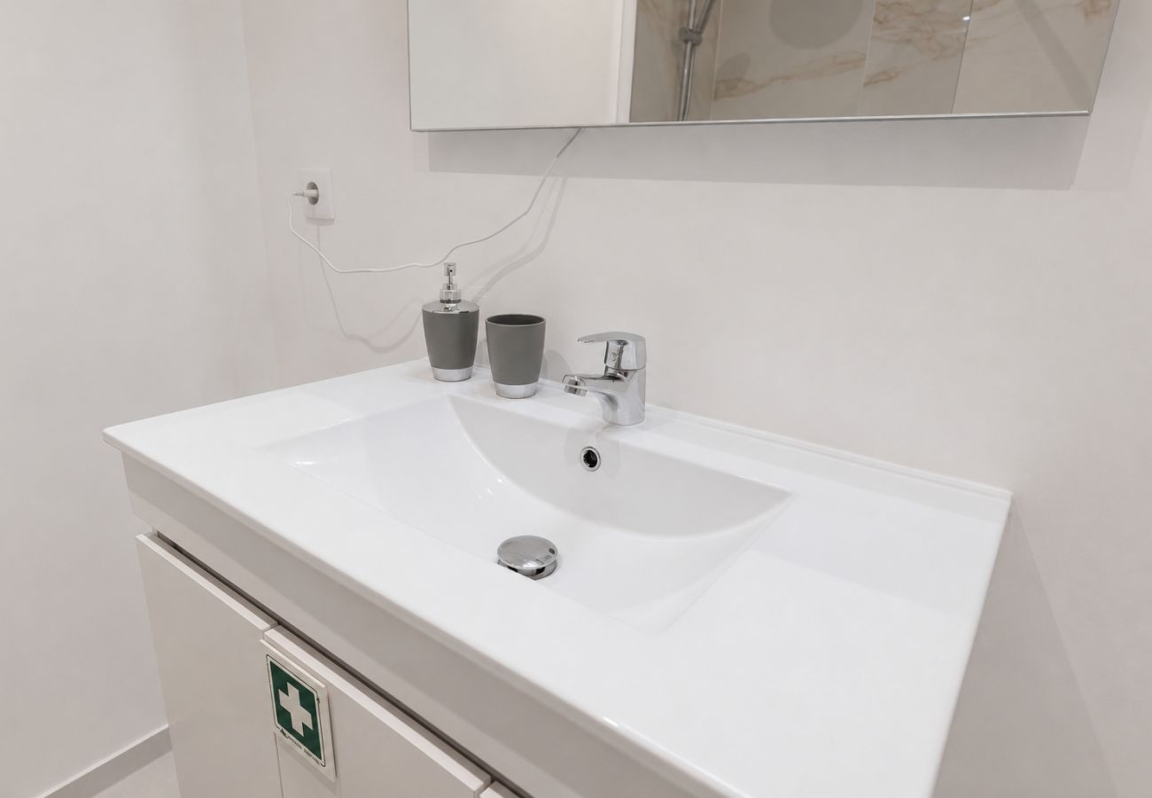 Apartamento em Porto - Cedofeita Cozy by Hosty