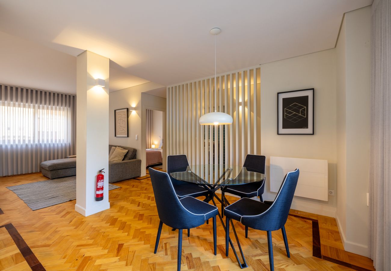 Apartamento em Porto - Casa do Ofício - Galerista