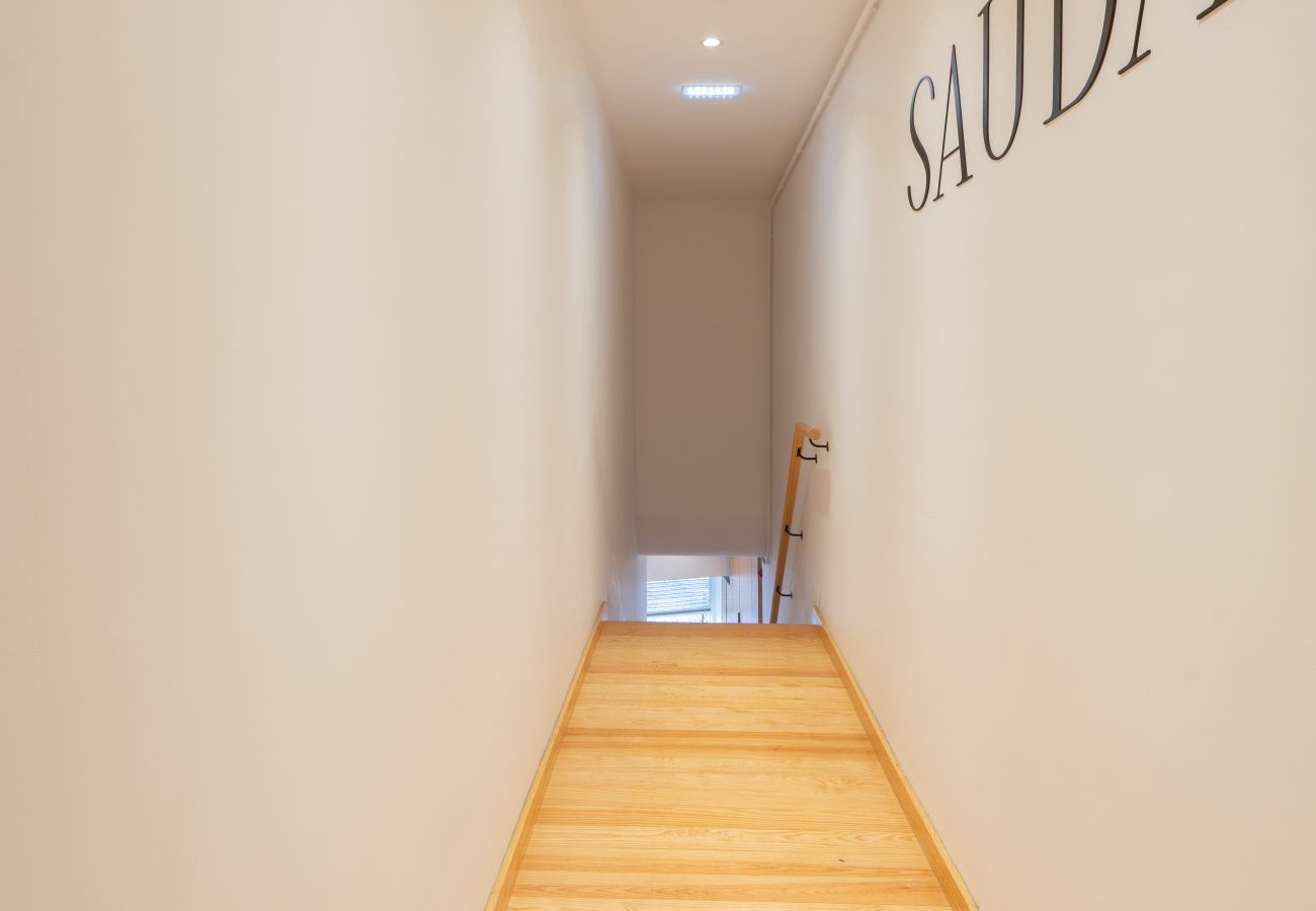 Studio in Porto - Prime Clerigos 2 by Hosty