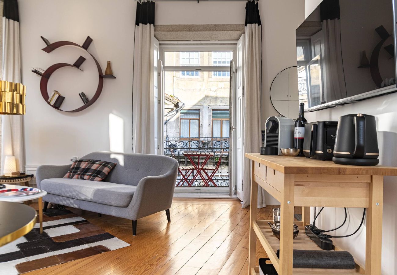 Studio in Porto - Mouzinho Penthouse by Hosty