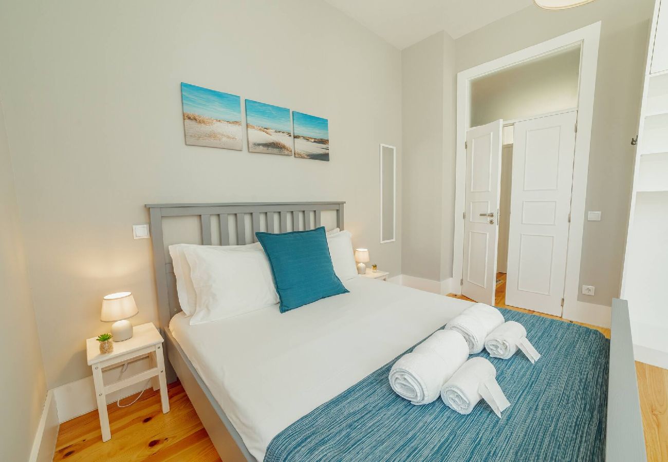 Apartment in Porto - Bonfim Premium by Hosty