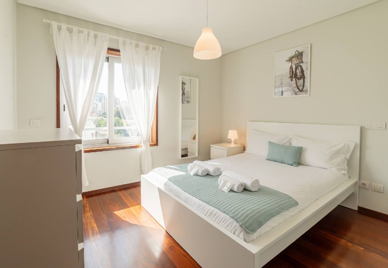 Apartment in Porto - Modern Cedofeita by Hosty