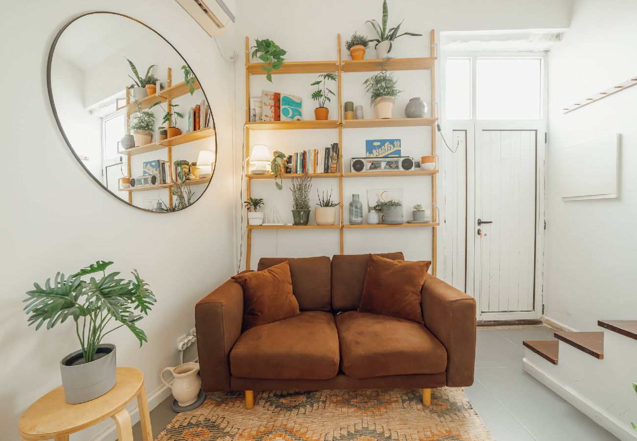 Studio in Porto - Modern Studio by Hosty