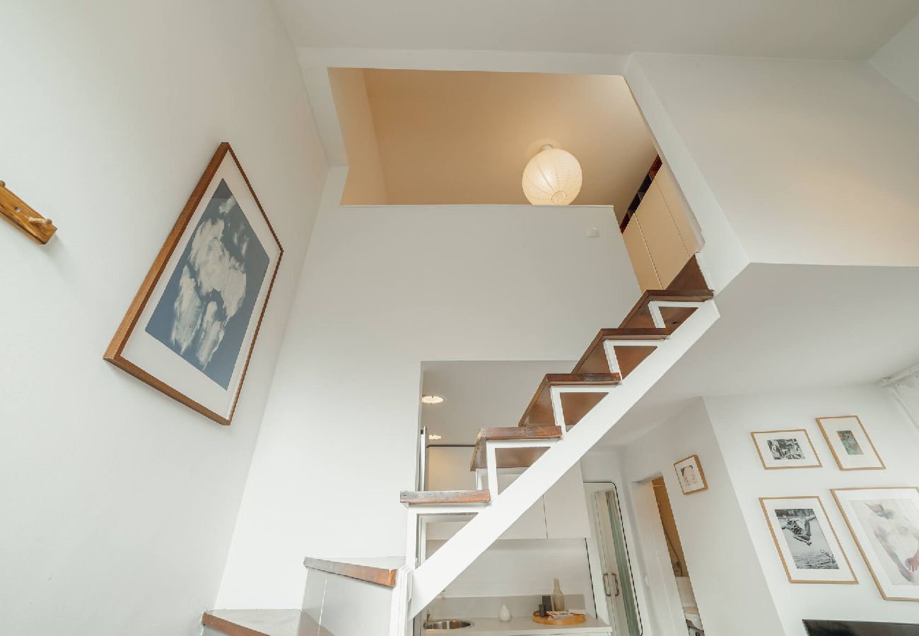 Studio in Porto - Modern Studio by Hosty