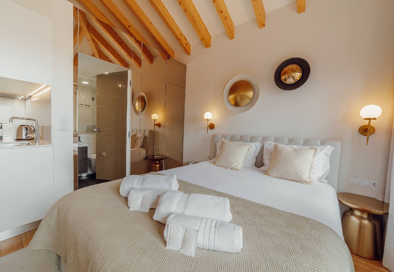 Studio in Porto - Clérigos Boutique Apartments F by Hosty
