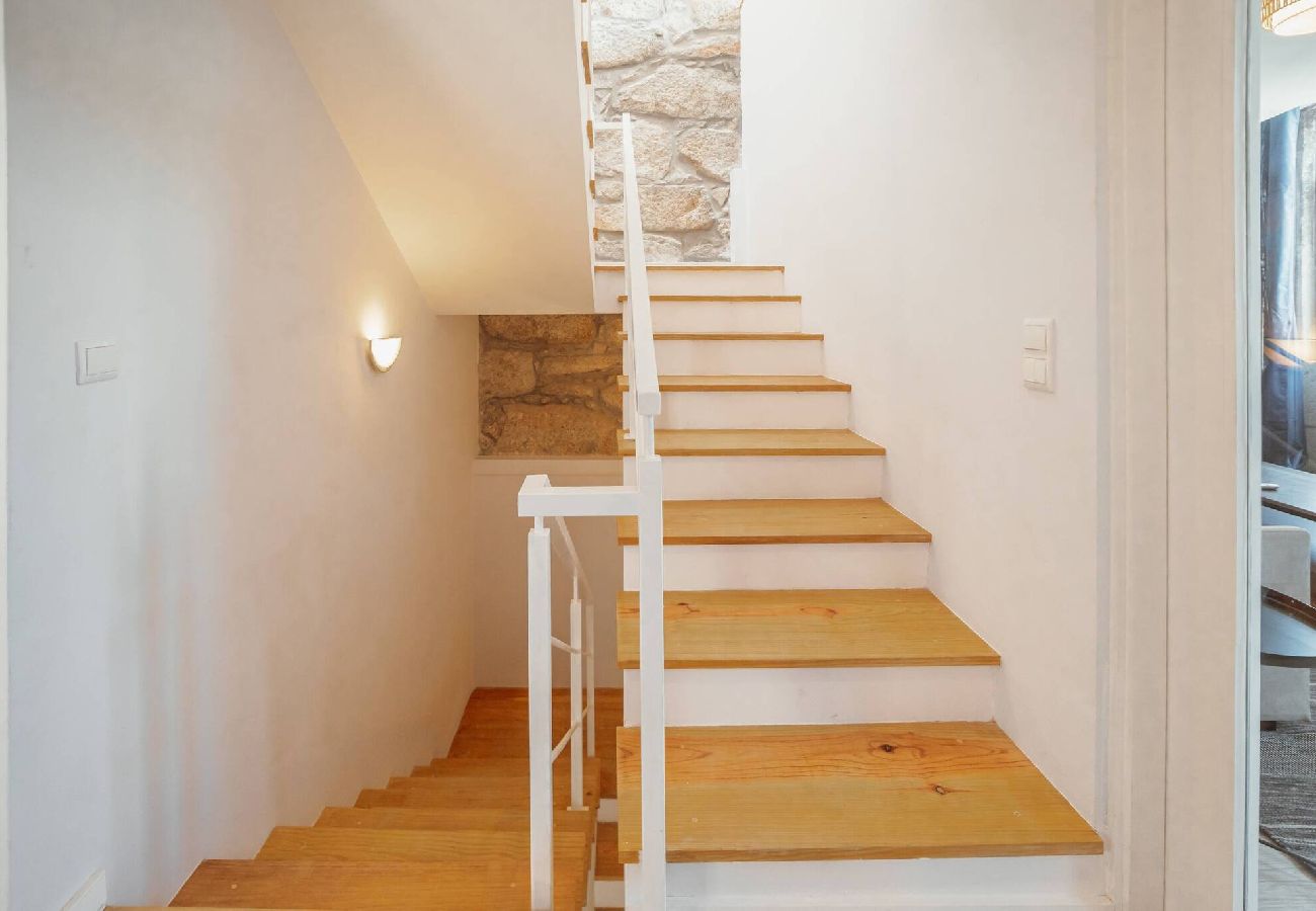 House in Porto - Alegria Duplex by Hosty