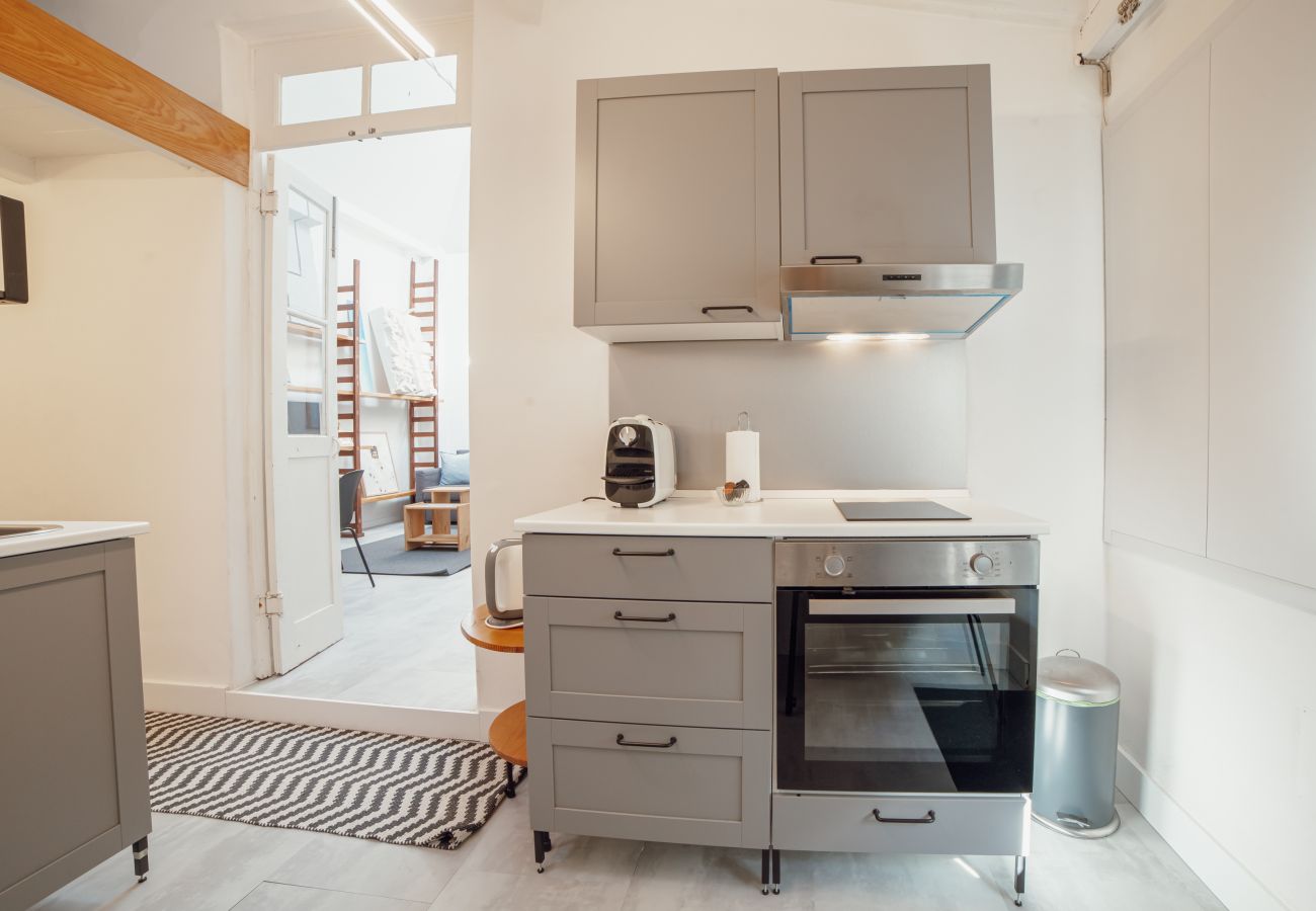 Apartment in Porto - Clerigos Loft by Hosty