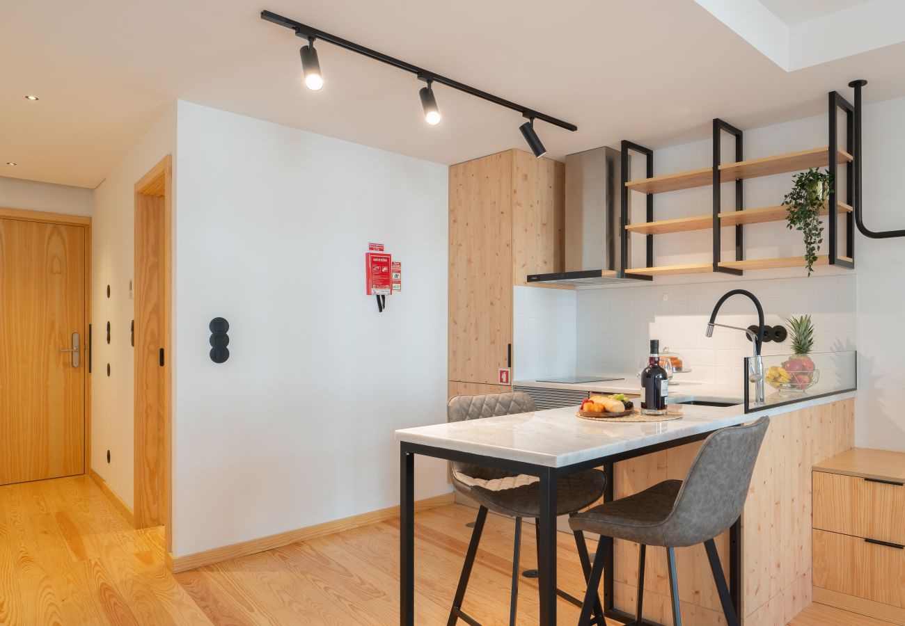 Studio in Porto - Prime Clerigos 1 by Hosty