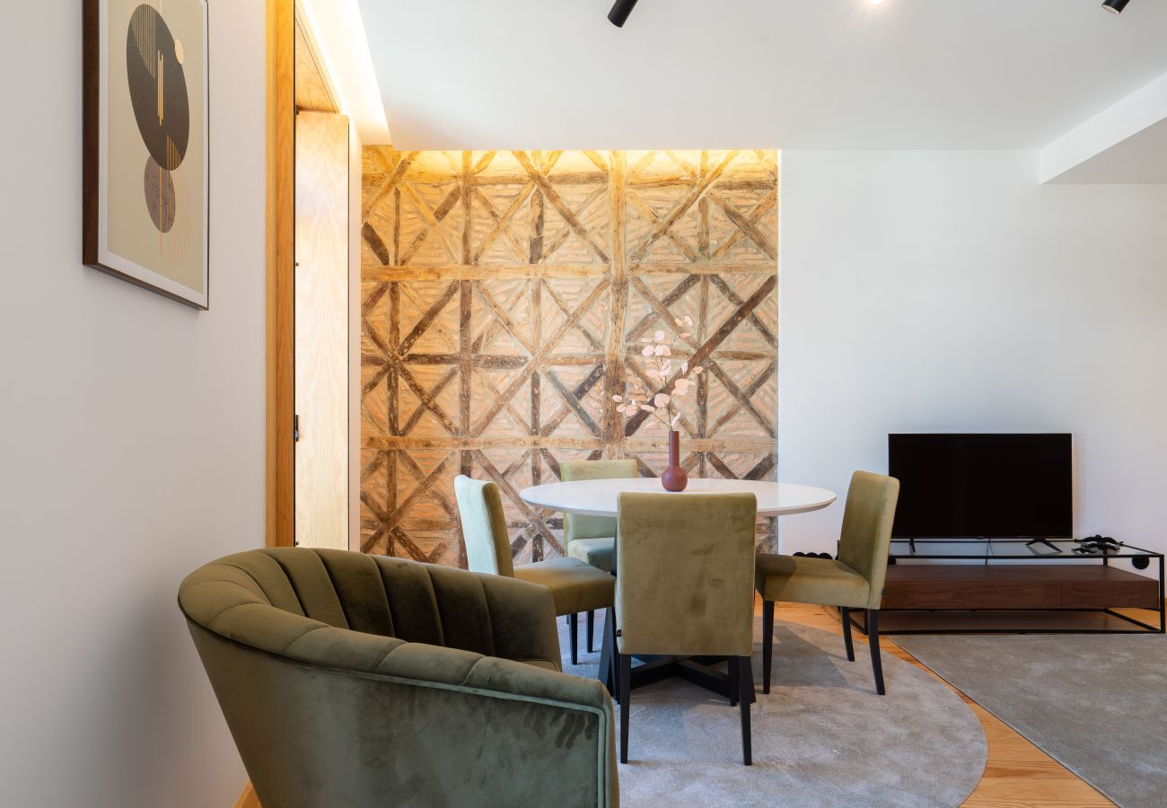 Studio in Porto - Prime Clerigos 5  by Hosty