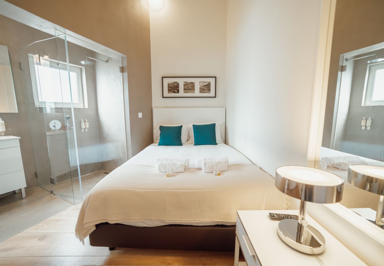Apartment in Porto - Downtown Elegant 3 by Hosty