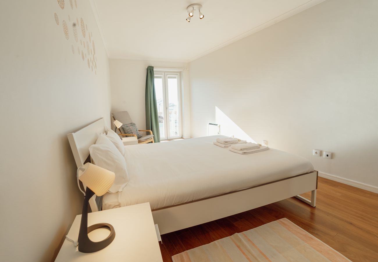Apartment in Porto - Bright Deluxe by Hosty