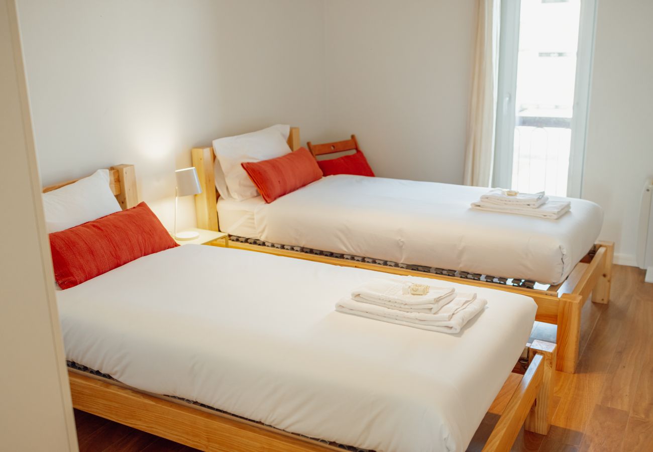 Apartment in Porto - Bright Deluxe by Hosty