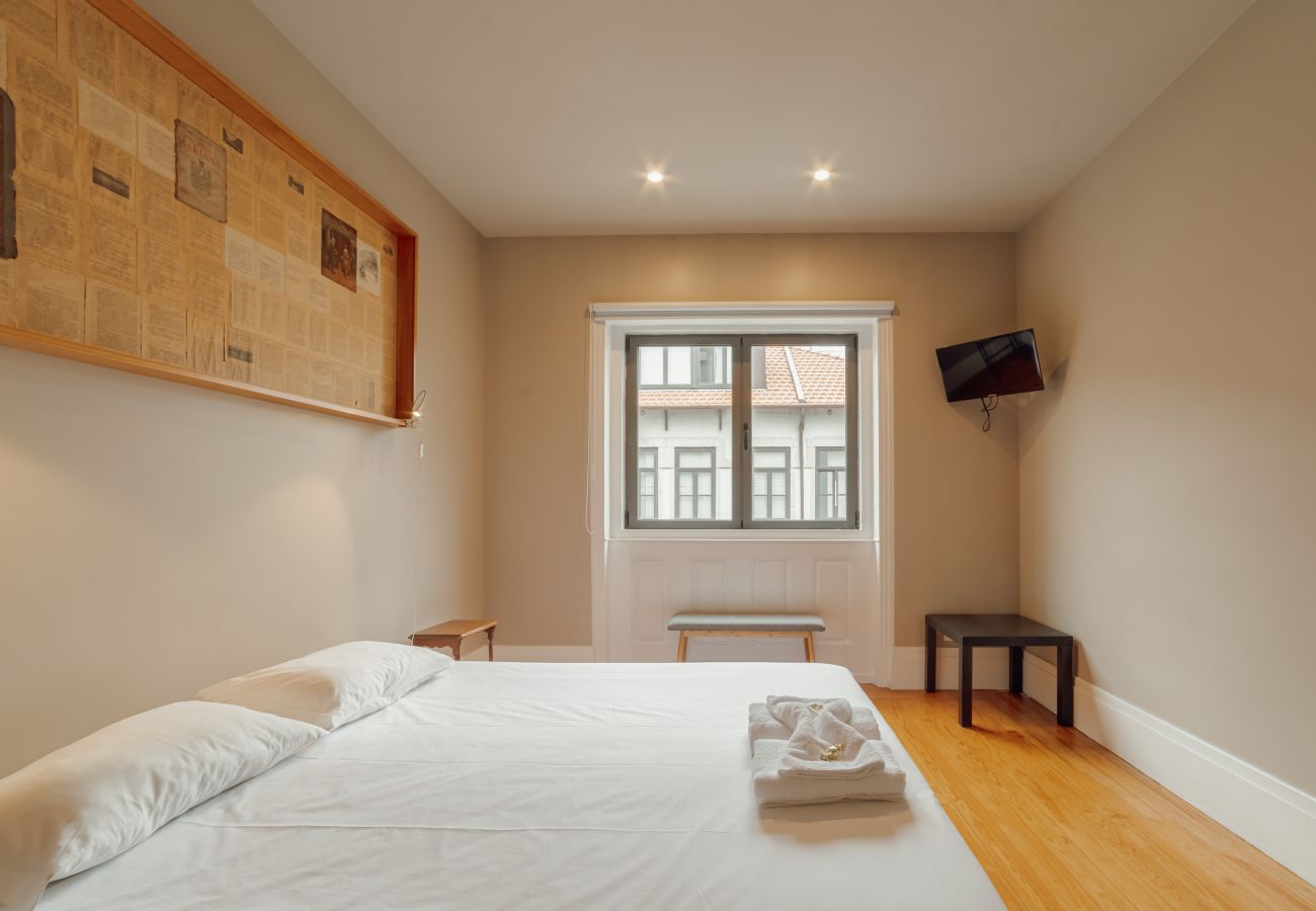 Rent by room in Porto - Boutique Suite Literature by Hosty