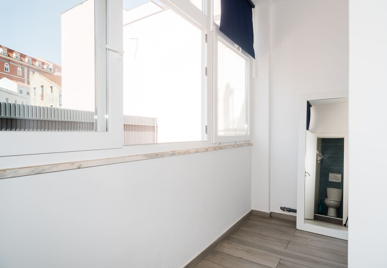 Rent by room in Lisbon - Downtown Palma Suites 304