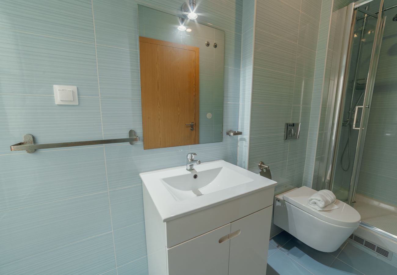 Rent by room in Lisbon - Downtown Lisbon Suite 103 by Hosty