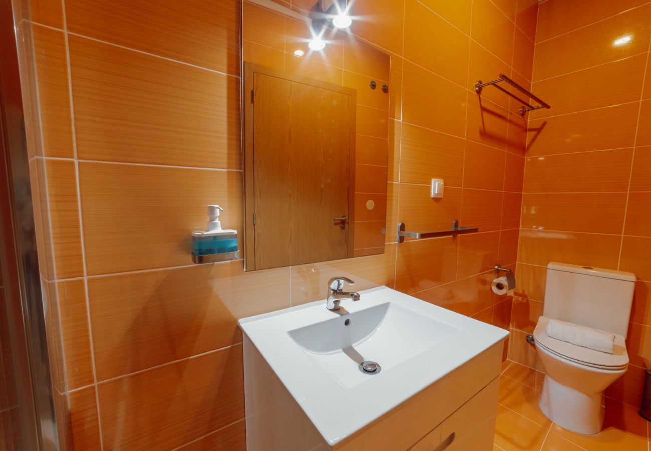 Rent by room in Lisbon - Downtown Lisbon Suite 106 by Hosty