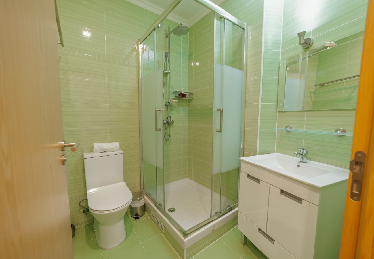 Rent by room in Lisbon - Downtown Lisbon Suite 107 by Hosty