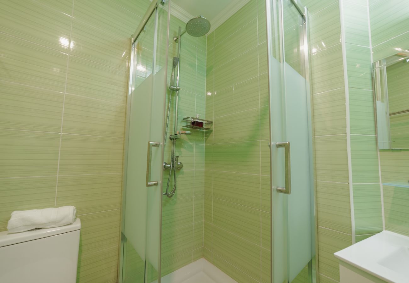 Rent by room in Lisbon - Downtown Lisbon Suite 107 by Hosty