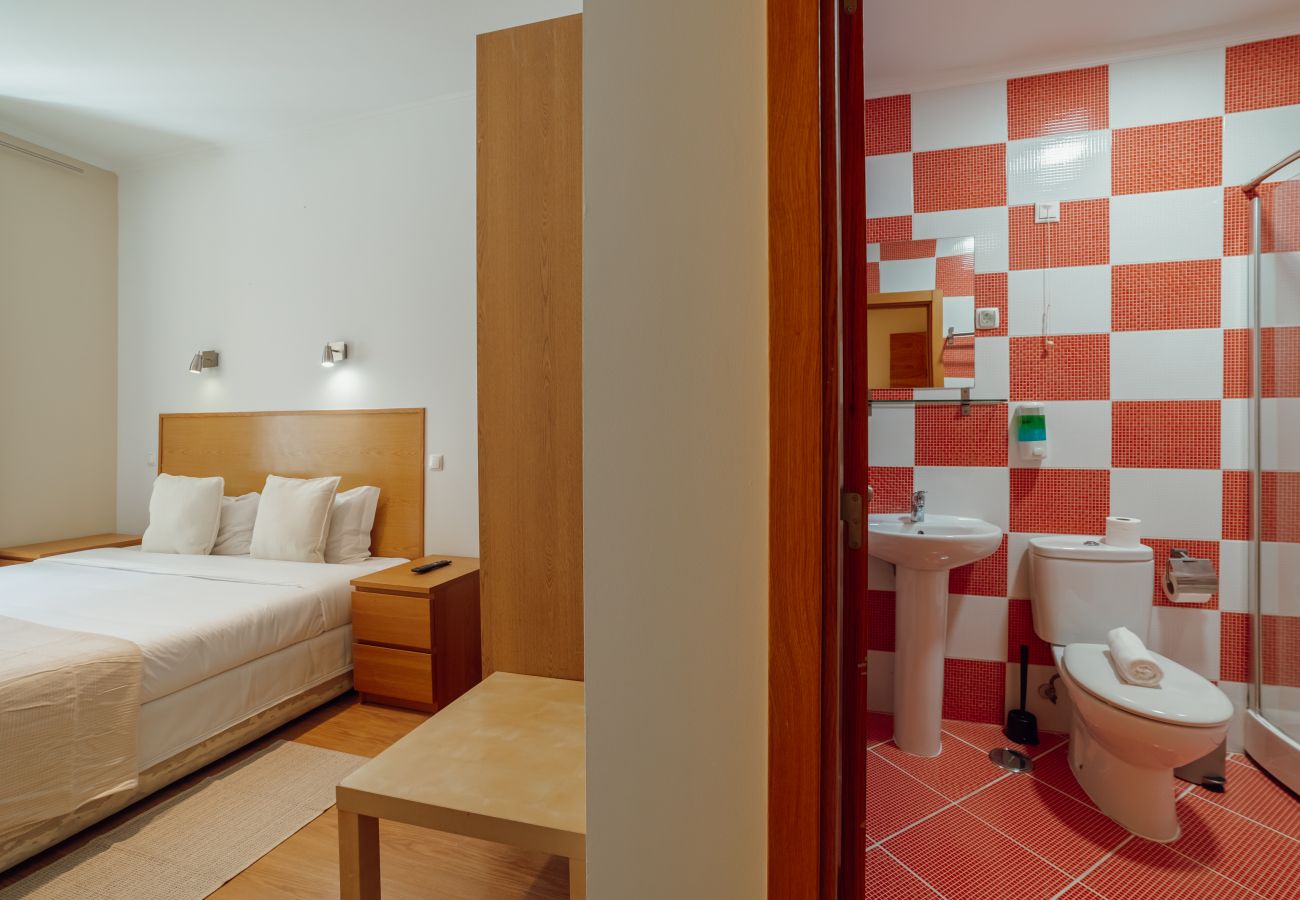Rent by room in Lisbon - Rossio Suite 303 by Hosty