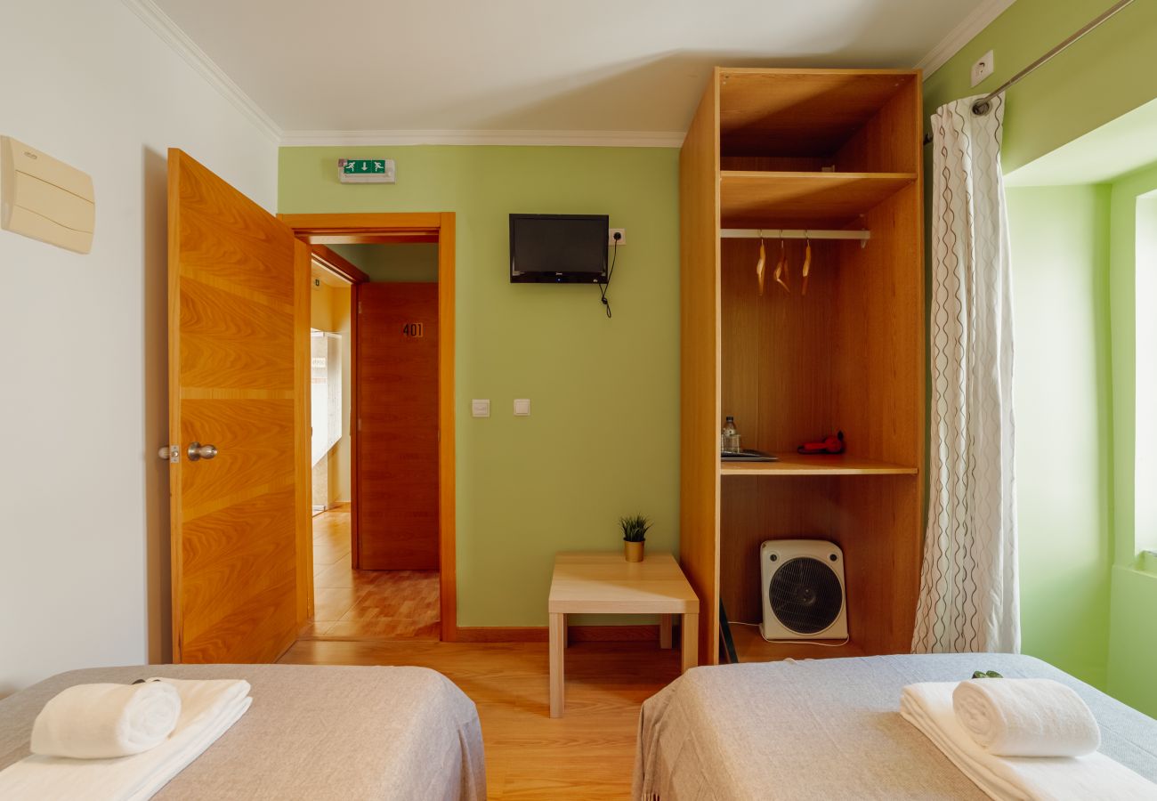 Rent by room in Lisbon - Rossio Suite 401 by Hosty