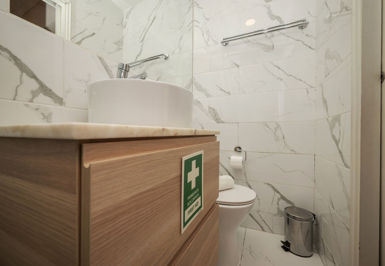 Studio in Lisbon - Alfama Stylish I by Hosty