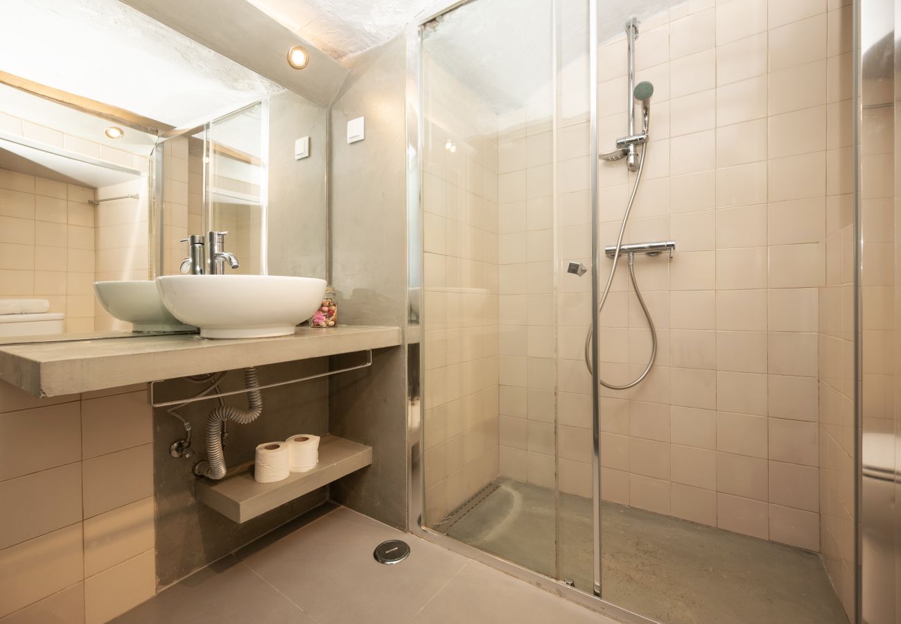 Studio in Lisbon - Downtown Typical by Hosty