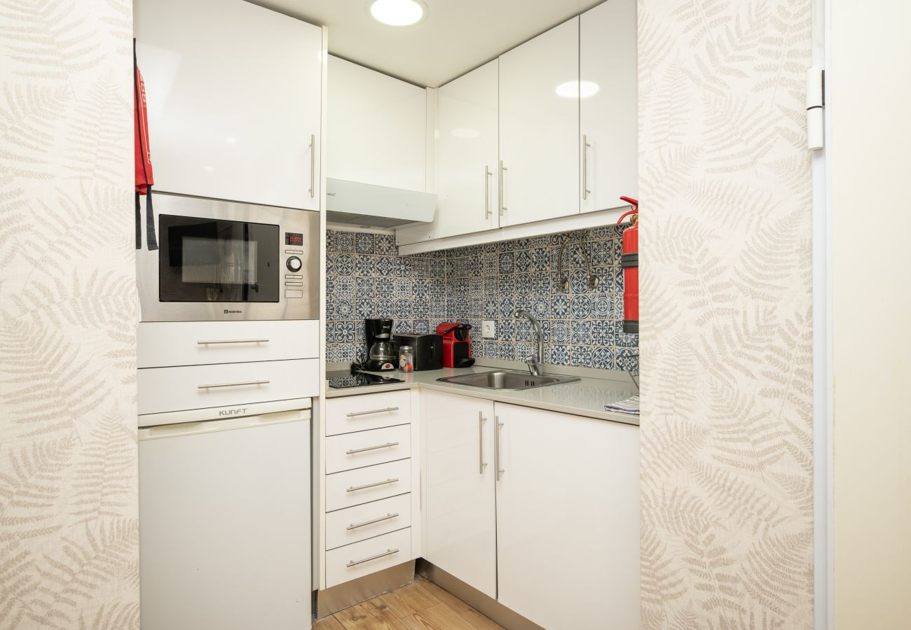 Studio in Lisbon - Cosy Mouraria by Hosty