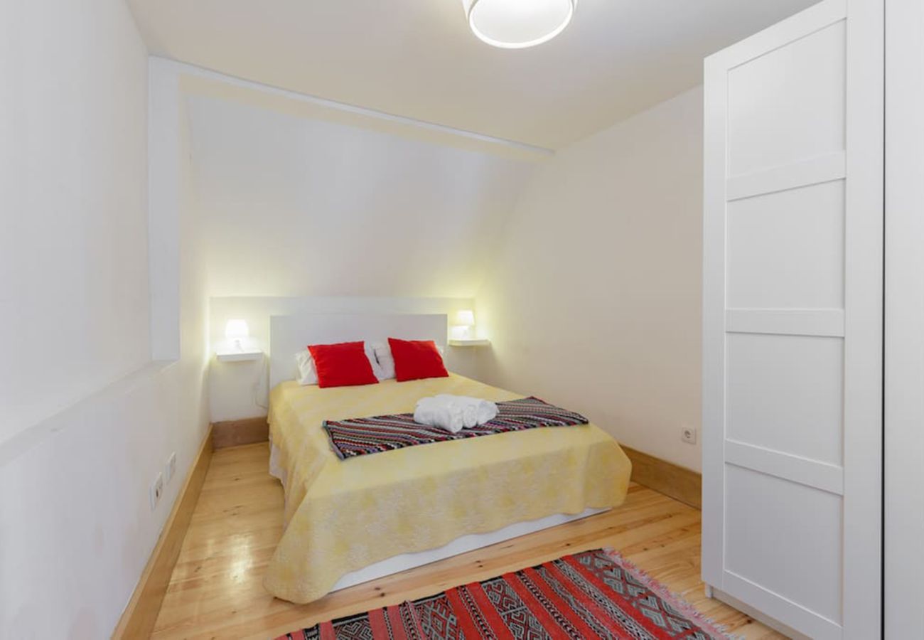 Apartment in Porto - Vintage Apartment by Hosty