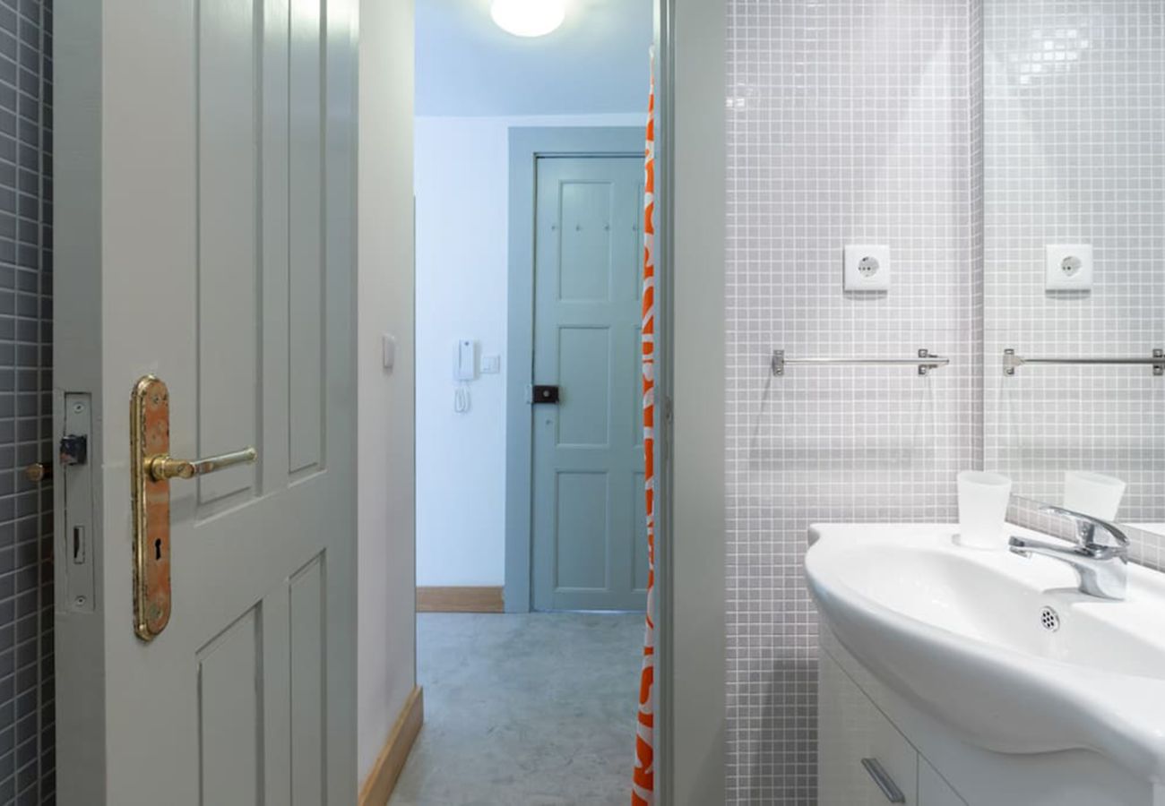 Apartment in Porto - Vintage Apartment by Hosty