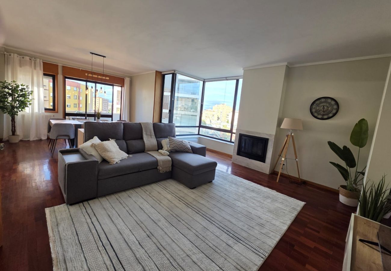 Apartment in Vila Nova de Gaia - Amazing Flat Gaia by Hosty