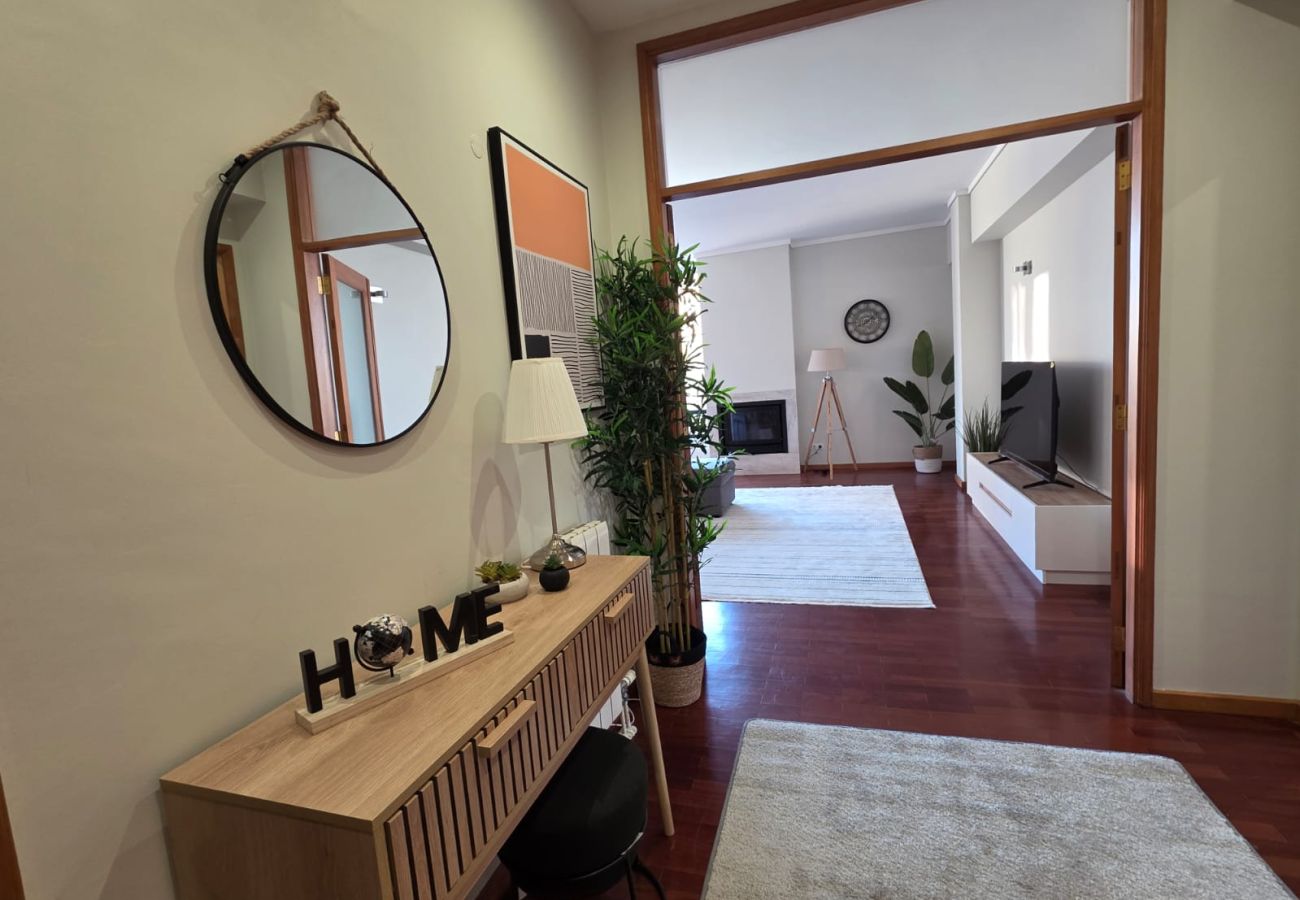 Apartment in Vila Nova de Gaia - Amazing Flat Gaia by Hosty