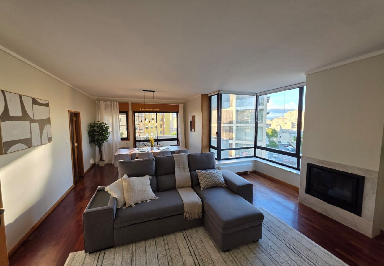 Apartment in Vila Nova de Gaia - Amazing Flat Gaia by Hosty