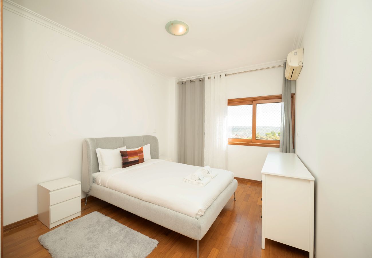 Apartment in Odivelas - Odivelas Premium By Hosty