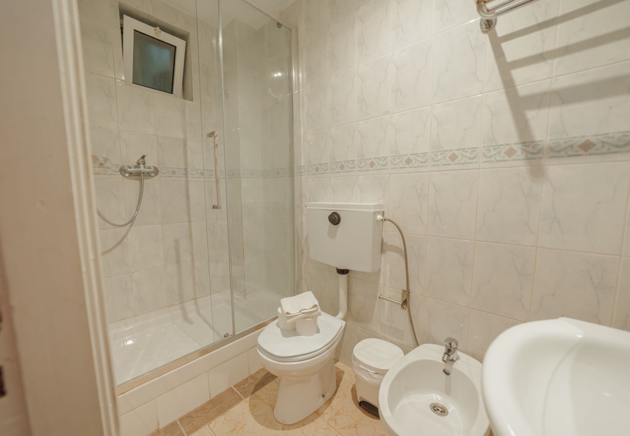 Rent by room in Porto - DEAR 101 by Hosty