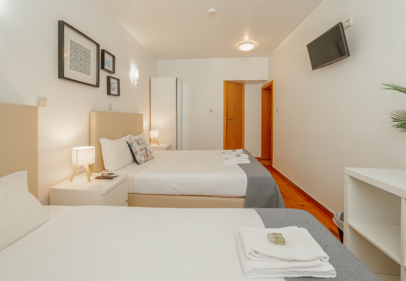 Rent by room in Porto - DEAR 101 by Hosty